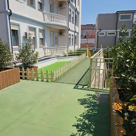 Eagle's Nest Apartamento Shkodër