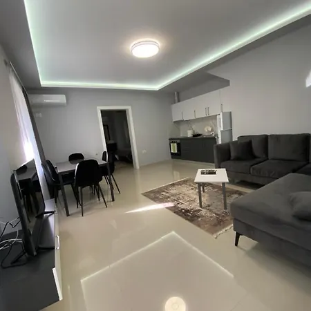 Eagle's Nest Apartment
